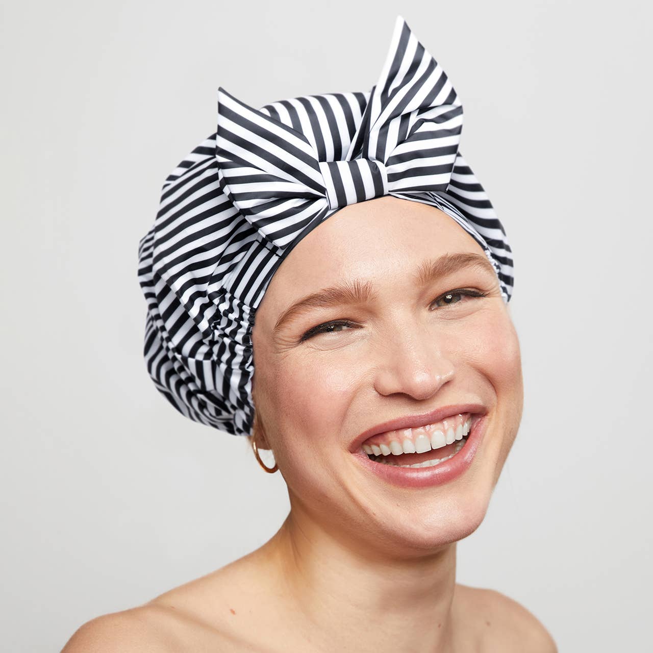 KITSCH Luxury Shower Cap - Stripes - Image 3