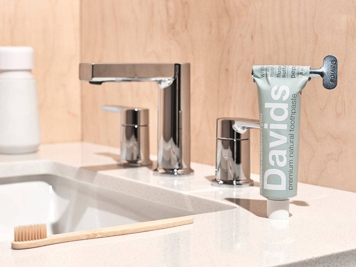 Davids premium toothpaste / peppermint