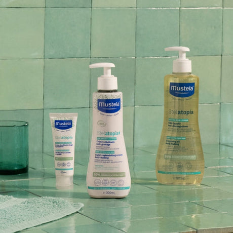 Mustela