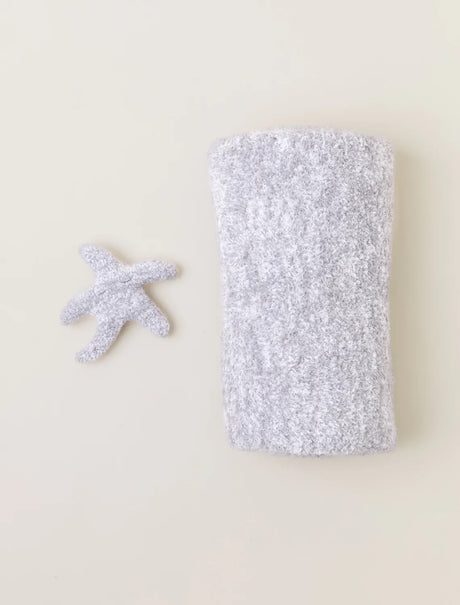 Barefoot Dreams CozyChic™ Starfish Buddie and Blanket Pet Bundle - Image 4
