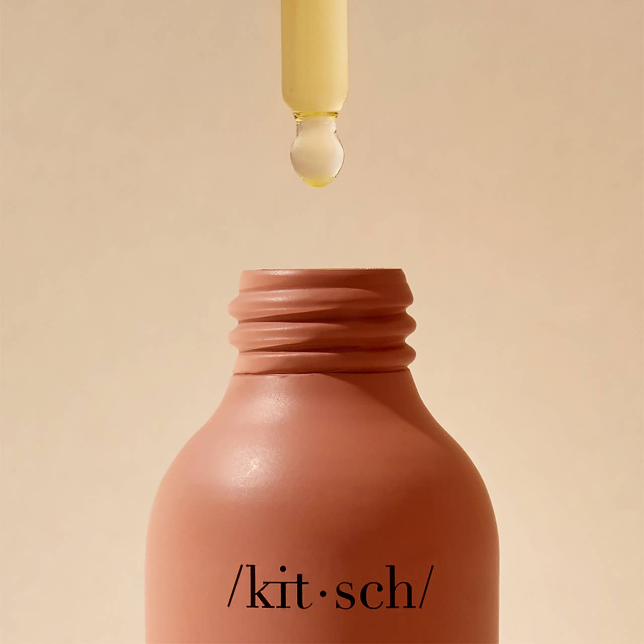 KITSCH Pre Wash Scalp Oil - Rosemary & Biotin - Image 2