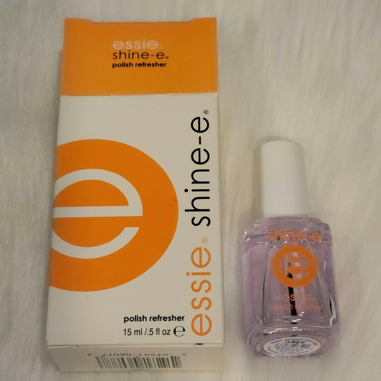 Essie Shine-e