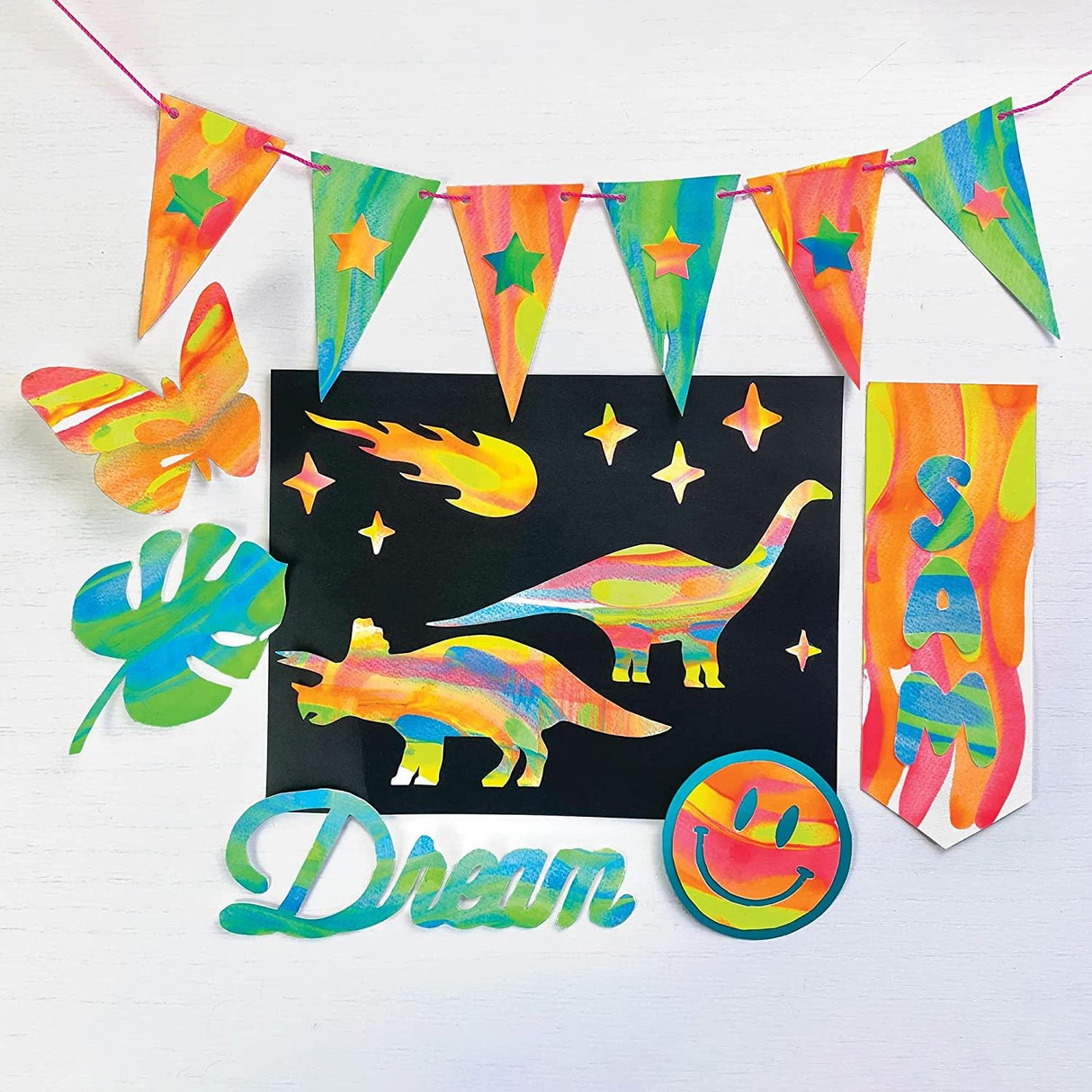 IHeartArt by Bright Stripes Squeegee Art Kids Paint Kit, Childrens Painting Crafts Creativity Set, Including Paints, Squeegees, Paper, Stickers, Punch Outs and Work Surface
