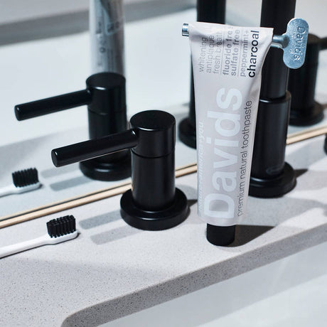 Davids premium toothpaste  /  charcoal+peppermint - Image 4