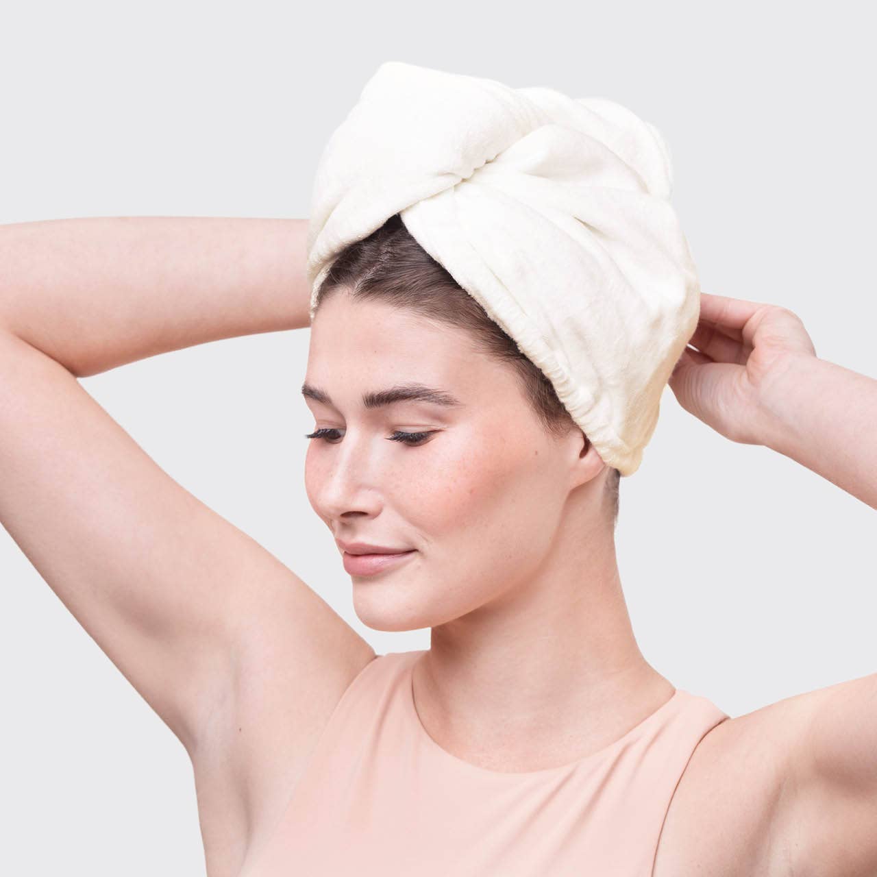 KITSCH Quick Dry Hair Towel - Ivory - Image 3